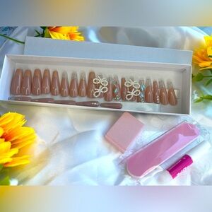 Chic Nude Press-On Nails with Glitter and Pearl Bow Accents